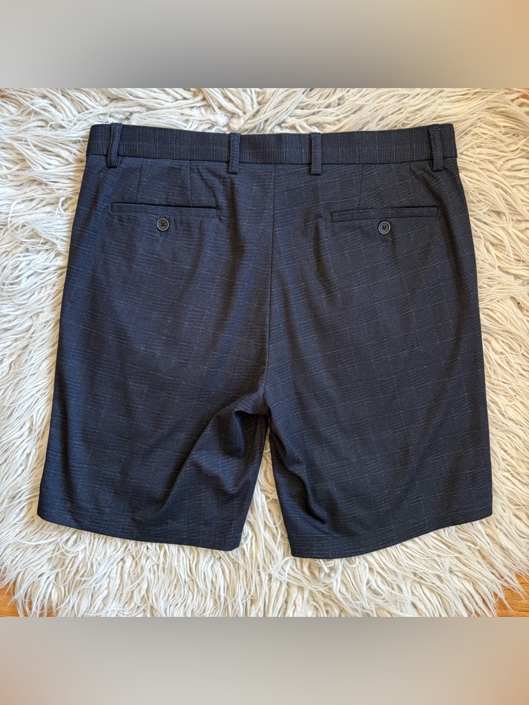 Robert Barakett Anaheim Navy Blue Plaid Motion Knit Shorts Euc Size R36 — image 5 of 8